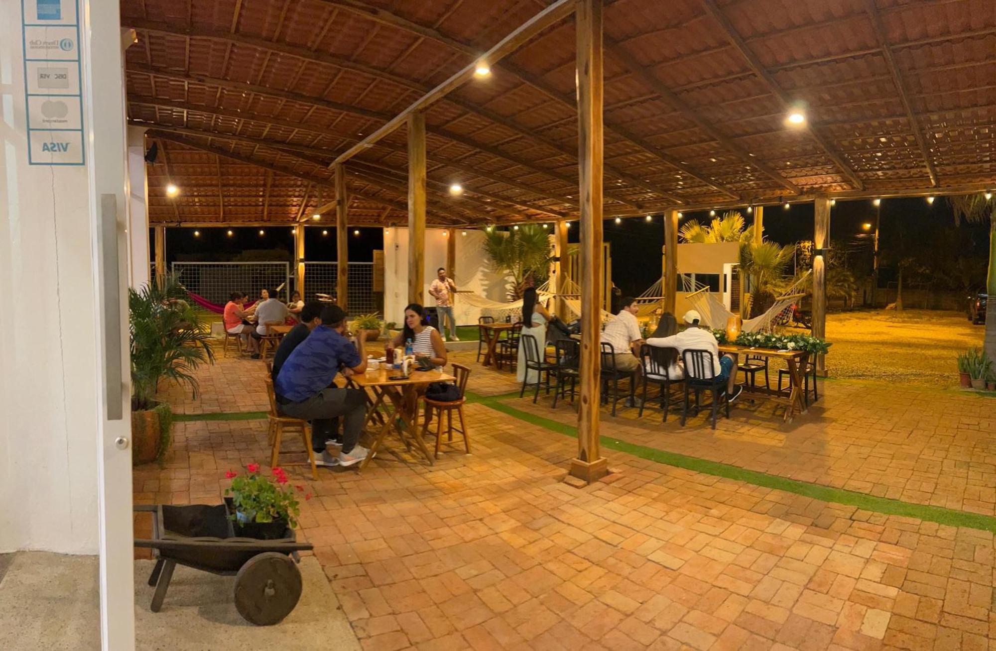 Ohana Beach Hotel Playas Exterior foto