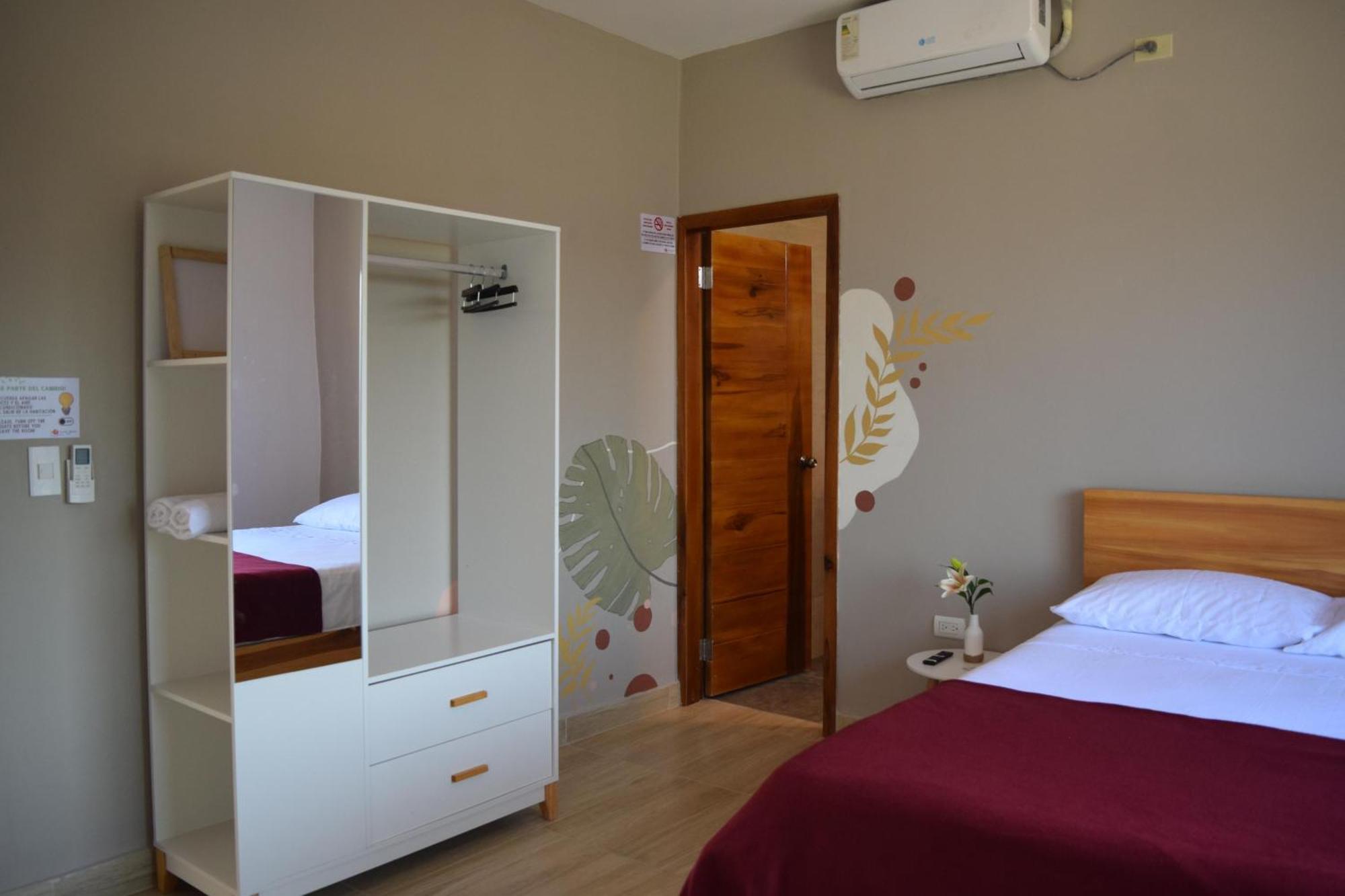 Ohana Beach Hotel Playas Quarto foto